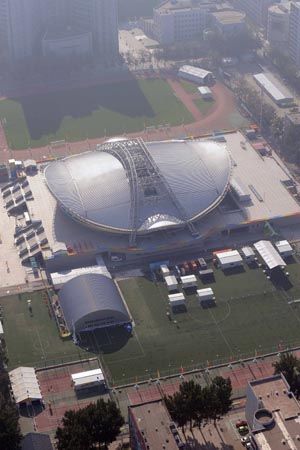 The aerial photo taken on August 2, 2008 shows the Beijing Institute of Technology Gymnasium in Beijing, China. Part of the volleyball competition of the Beijing 2008 Olympic Games will be held there. (Xinhua/Chen Kai)