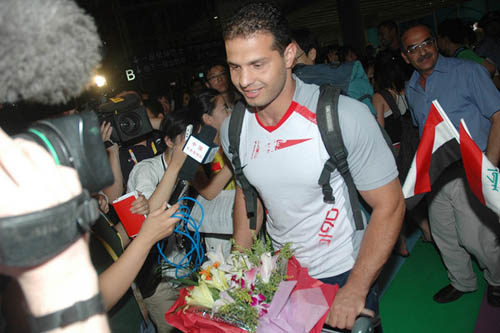 Haider Nassier of Iraq Olympic delegation arrives in Beijing on Monday night, August 4, 2008, four days before the official start of the Games. [CFP]