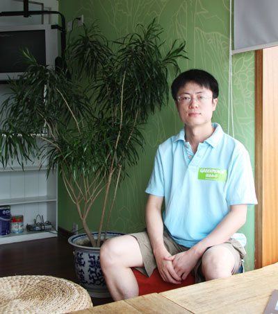 Greenpeace Forest Campaigner Ma Lichao at the Greenpeace Beijing office, on Wednesday, August 6, 2008. [Photo: CRIENGLISH.com]