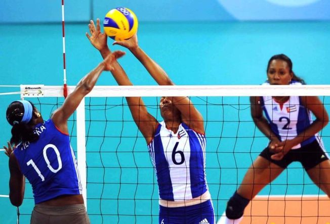 Cuban women volleyball team is a powerful candiate for the gold, and the principal rival for team China. [photo by sohu.com]