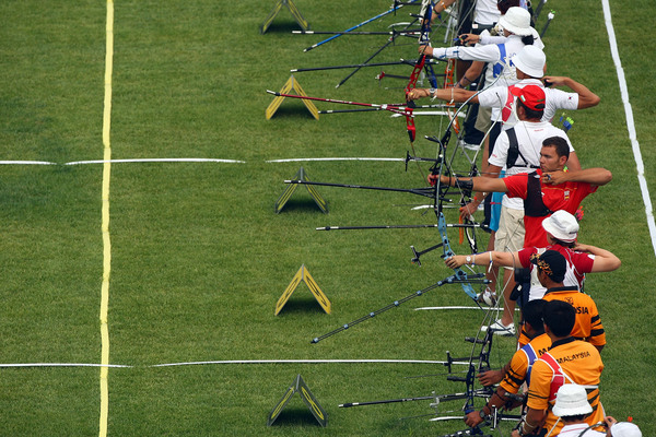 Olympic archers from all teams gathered at the archery field of Olympic Park, having a last adaptation test training before the Olympics to open tomorrow evening [CFP]