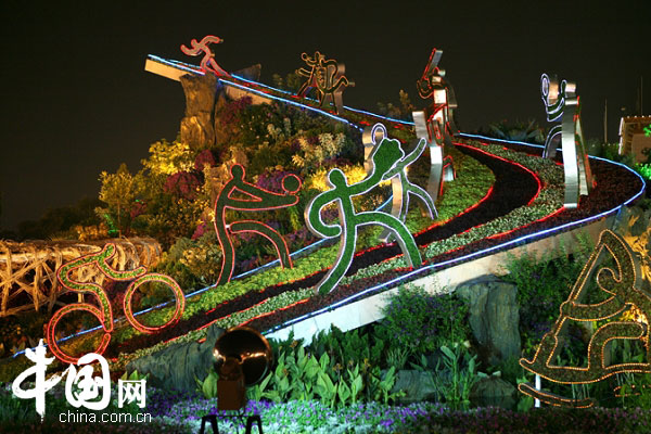 Nightscape of Tiananmen Square, Beijing on August 4, 2008. Photo by Li Xiaoqi