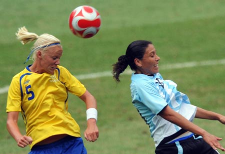 Sweden beats Argentina 1-0 in women's football