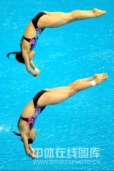 Chinese Guo/Wu win women&apos;s 3m synchronized springboard gold