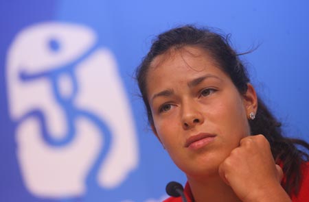 Tennis player Ana Ivanovic of Serbia attends a news conference to announce her withdrawal from the Olympic tennis event due to her injury in Beijing, China, Aug. 10, 2008. Ana Ivanovic is the world number one and newly-crowned French Open women's singles champion. (Xinhua/Xing Guangli) 