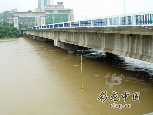 Heavy rains hit part of southwest China's Yunnan Province from Friday afternoon to Sunday, causing an evacuation of thousands. 
