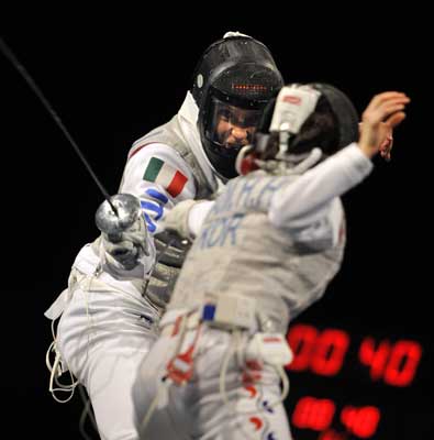 Chinese Zhong wins men's sabre gold [Xinhua]