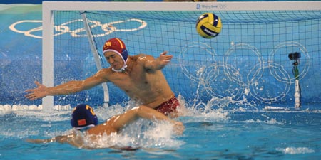 Ge Weiqing of China saves a shoot during the match Germany vs China of the men's preliminary round group B of the Beijing 2008 Olympic Games Water Polo event in Beijing, Aug. 12, 2008. Germany beat China 6-5. [Xinhua] 