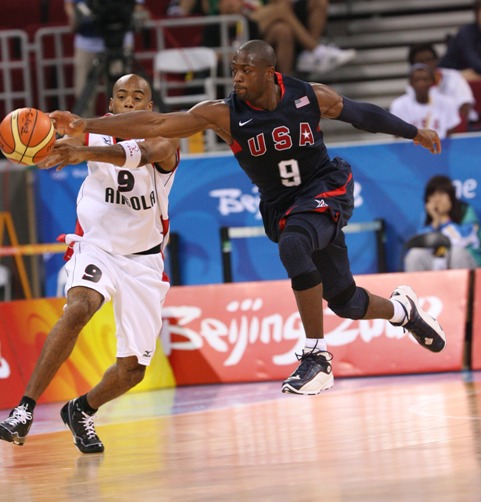 The United States prevailed on Tuesday in its second game of the Beijing Olympics men's basketball tournament, exhibiting the NBA-styled fast breaks and slam dunks on its way to romping past Angola 97-76. [Xinhua]