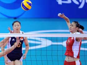 Host China suffers 3-2 loss to Cuba in women's volleyball