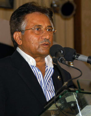 Pakistani President Pervez Musharraf addresses an Independence Day ceremony in Islamabad on Thursday, Aug. 14, 2008. (Xinhua/AFP Photo)