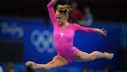 Nastia Liukin wins women's gymnastics all-around