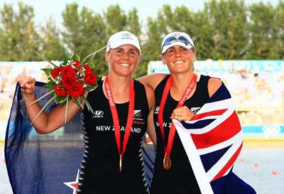 New Zealand wins women's double sculls rowing gold.[Xinhua]