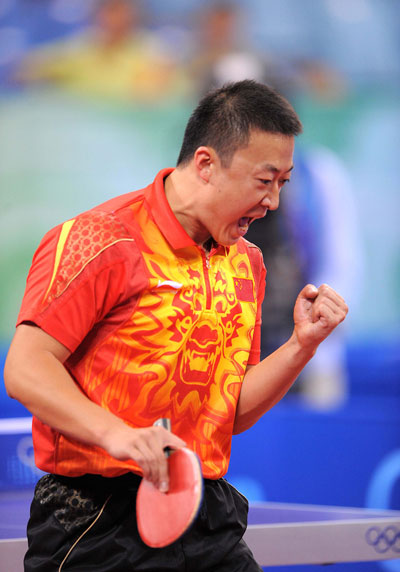 Ma Lin celebrates winning his match.[Xinhua] 