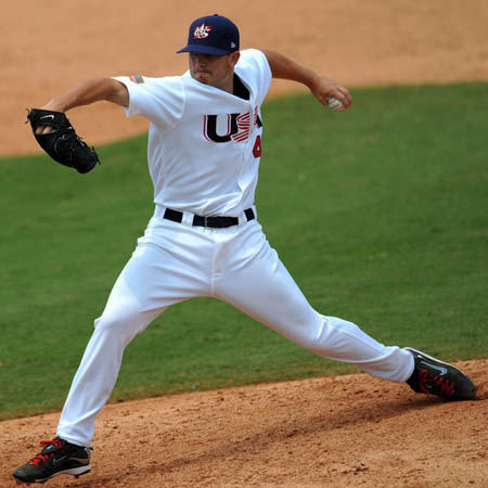 Brian Duensing of the United States pitches during the match the United States VS Canada in Men's Preliminaries of the Beijing 2008 Olympic Games Baseball event in Beijing, China, Aug. 16, 2008. The United States beat Canada 5-4. [Zhang Ling/Xinhua]
