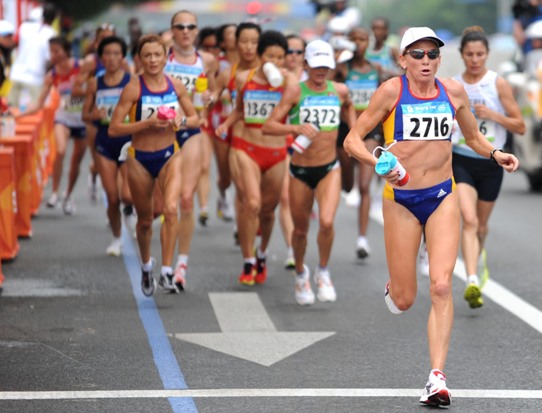 Romanian runner Constantina Tomescu added her country on August 17 a gold medal at the Beijing Olympics while Chinese Zhou Chunxiu created her country's Olympic best by getting a bronze in women's marathon. The 38-year-old Tomescu clocked 2 hours 26 minutes 44 seconds and Zhou finished in 2:27:07, or her second personal best. [Xinhua]