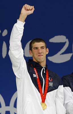 Michael Phelps of the United States swims during the men's 4x100m medley relay final at the Beijing 2008 Olympic Games in the National Aquatics Center. [Xinhua]