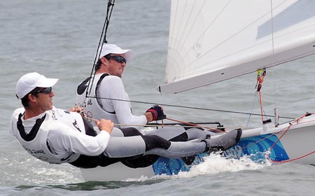 Nathan Wilmot and Malcolm Page of Australia compete during the 470 Men Medal Race at the Beijing 2008 Olympic Games sailing event at Qingdao Olympic Sailing Center in Qingdao, an-Olympic co-host city in eastern China's Shandong Province, Aug. 18, 2008. The Australian pair won the gold medal.[Xinhua]