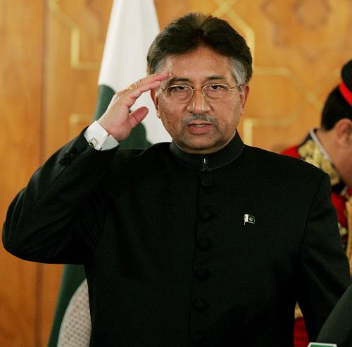 Pakistani President Pervez Musharraf (file)