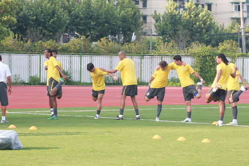 Brazilian Players in training. Brazil will play Belgium for the soccer bronze medal on Friday at 19:00 Beijing Time. [Xiang Bin/China.org.cn]