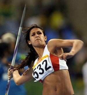 Paraguayan Leryn Franco takes her turn in the women's javelin throw at the XV Pan American Games 2007 in Rio de Janeiro, Brazil, 27 July 2007. [Xinhua]