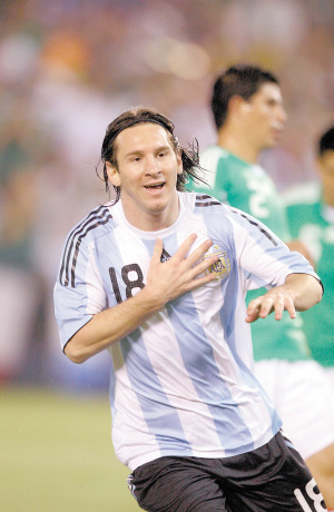 'King' Lionel Messi guided the Argentina storm to final glory at Beijing Olympic men's soccer tournament. 