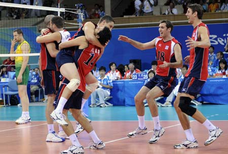 Players of the United States celebrate after men's volleyball gold medal match against Brazil at the Beijing Olympic Games in Beijing, China, Aug. 24, 2008. The United States beat Brazil 3-1 and won the gold.