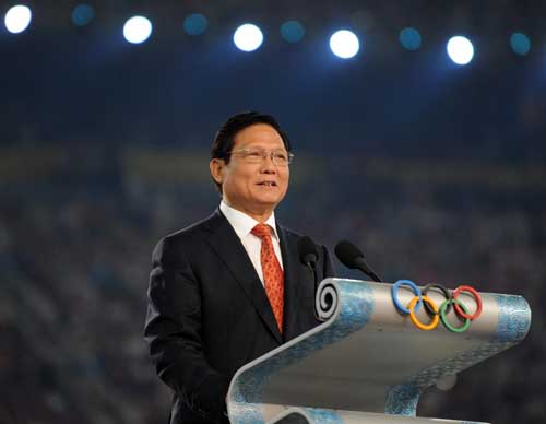 Liu Qi, president of the BOCOG delivers speech at the Olympic closing ceremony August 24. 