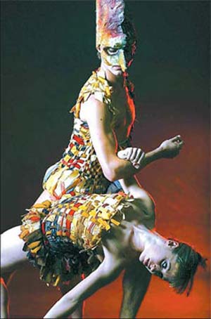 Pulcinella by the Israeli Modern Dance Company.[China Daily] 