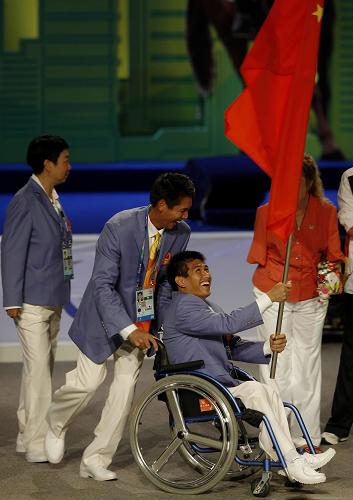 Peng Yulian of China enters Shatin equestrian venue to attend the opening ceremony of Paralympic equestrian competition Sept. 6 [Xinhua]