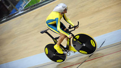 Michael Gallagher wins Men's Individual Pursuit (LC 1) gold