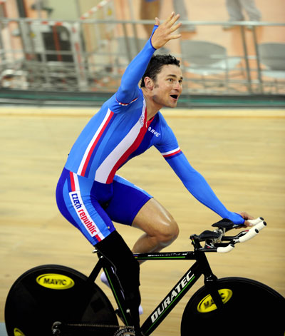 Photos: Czech Republic wins Men's Individual Pursuit (LC 2) gold