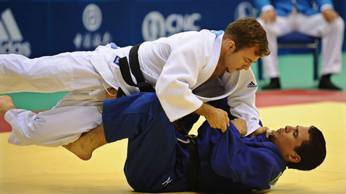 The Men's -60kg Judo final of the Beijing 2008 Paralympic Games took place at the Workers' Gymnasium in Beijing, Sept. 7, 2008. Mouloud Noura of Algeria beat Saeed Rahmati of Iran and took the gold medal.