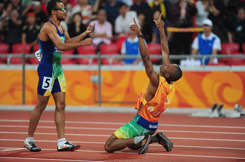 Photos: Brazil's Lucas Prado claims title of Men's 100m T11