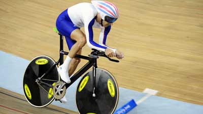 Britain's Darren Kenny claims Men's 1km Time Trial (CP3) gold