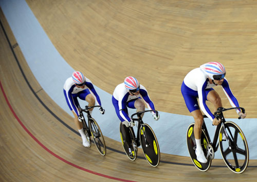 Photos: Great Britain wins Men's Team Sprint LC1-4 CP3/4 gold