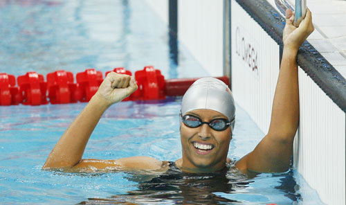 Maria Teresa Perales of Spain wins the gold in the S5 final of Women's 200m Freestyle. [Xinhua]