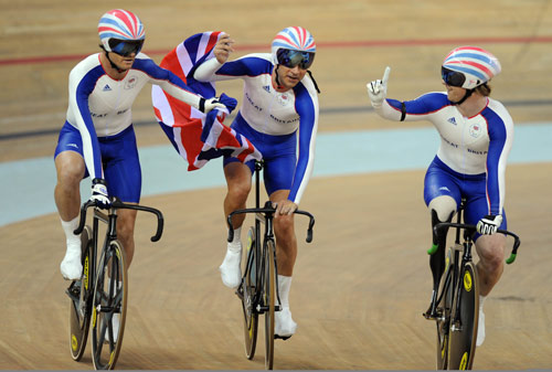 Photos: Great Britain wins Men's Team Sprint LC1-4 CP3/4 gold