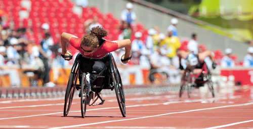 Photos: Michelle Stilwell wins Women's 200m T52 gold