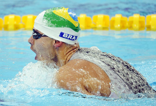 Dianiel Dias of Brazil claimed the title and broke the world record of the Men's Swimming 200m Individual Medley SM5 with a time of 2:52.60 during the Beijing 2008 Paralympic Games at the National Aquatics Center in Beijing on September 11, 2008. 