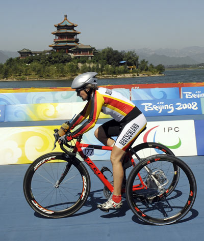 Photos: David Stone wins Mixed Individual Time Trial CP 1/CP/2 gold