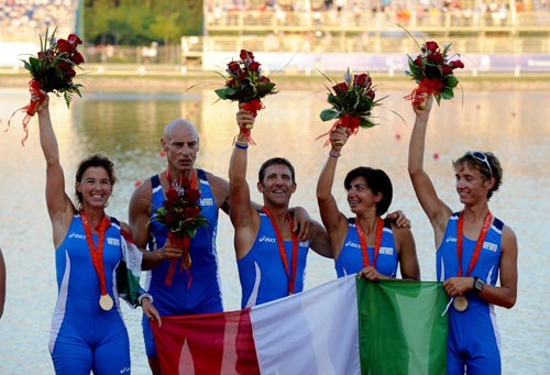 Photos: Italian claims title of the Mixed Coxed Four LTA Rowing event
