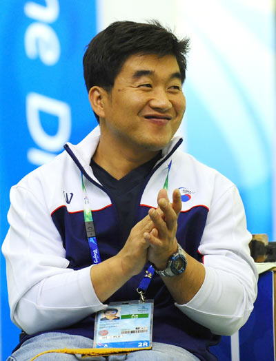 Park Sea-kyun of the Republic of Korea claimed the Mixed P4-50m Free Pistol SH1 gold medal at the National Stadium,also known as the Bird's Nest,during the Beijing 2008 Paralympic Games on September 12, 2008.