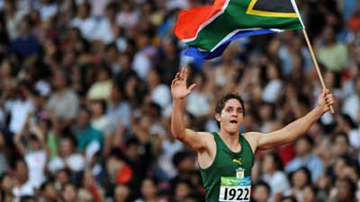 Fanie van der Merwe claims Men's 100m-T37 gold