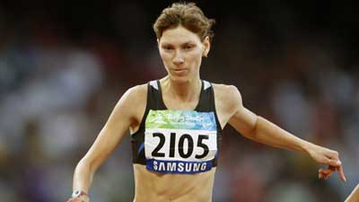 Inna Dyachenko wins Women's 200m T38 gold