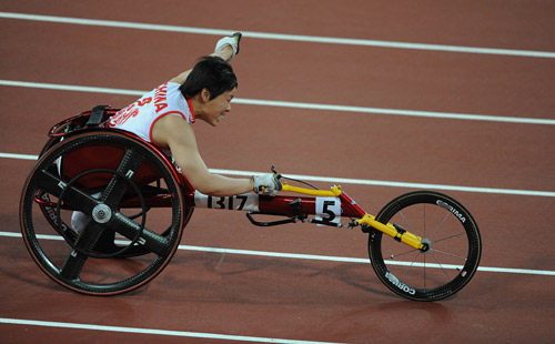 Huang Lisha of China won the Women's 100m T53 gold with 16.22 seconds at the National Stadium,also known as the Bird's Nest,during the Beijing 2008 Paralympic Games in Beijing on September 12, 2008.