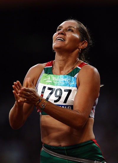 Perla Bustamante celebrates after her win. [Xinhua] 
