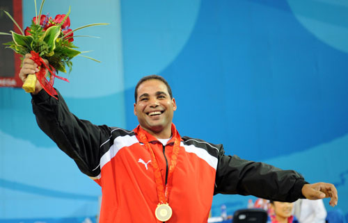 Metwaly Ibrahim Mathna waves to spectators. [Xinhua] 