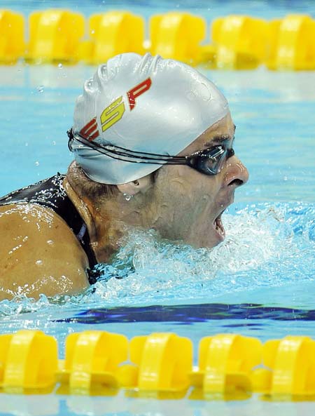 Ricardo Ten of Spain competes in the SB4 final of men&apos;s 100m breaststroke during the Beijing 2008 Paralympic Games at the National Aquatics Center in Beijing, China, Sept. 12, 2008. Ten claimed the title of the event and broke the world record with a time of 1:36.61.