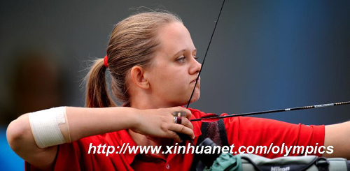 Lindsey Carmichael of the United States competes in women&apos;s individual recurve standing bronze medal match of the Beijing 2008 Paralympic Games archery event in Beijing, China, Sept. 13, 2008. Carmichael defeated Malgorzata Olejnik of Poland in the match and won the bronze. [Xinhua]